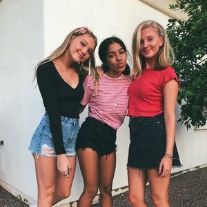 Meet your Posher, Sidney